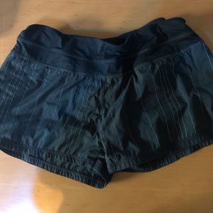 Luluemon size 8 shorts (reflect with flash)